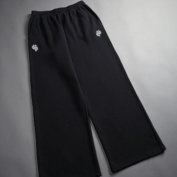 Darc Sport sweatpants - Picture 1 of 6